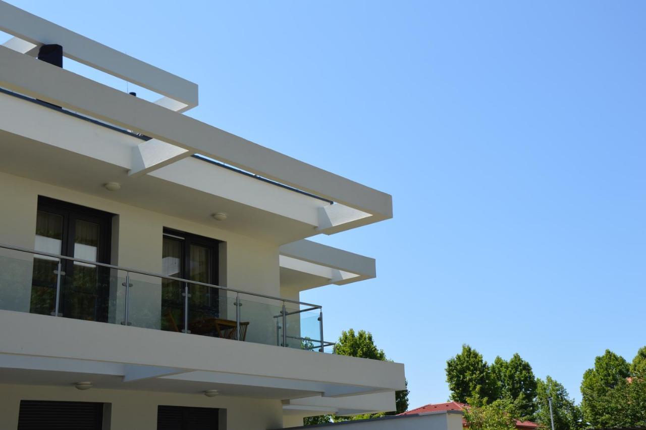 Inn Lelle Balatonlelle Exterior foto